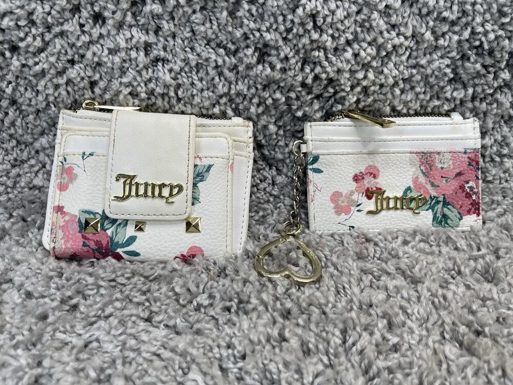 JUICY Small White Rose Floral Bi Fold Zippered Wallet & Card Holder Set